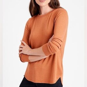 NWT! BR Loose LUXESPUN Women’s XS Long-Sleeve, Hi-Lo Hem, Banana Republic Top